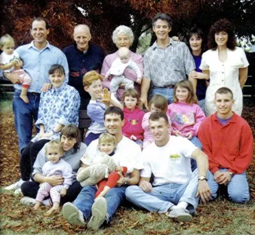 Margaret and Brian with the whole Ruff family, 1993